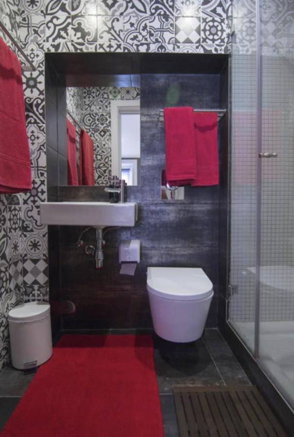 Chiado/Bairro Alto 2 Bedroom Apartment Lisbon Bagian luar foto