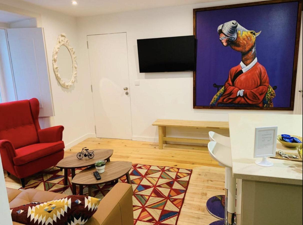 Chiado/Bairro Alto 2 Bedroom Apartment Lisbon Bagian luar foto