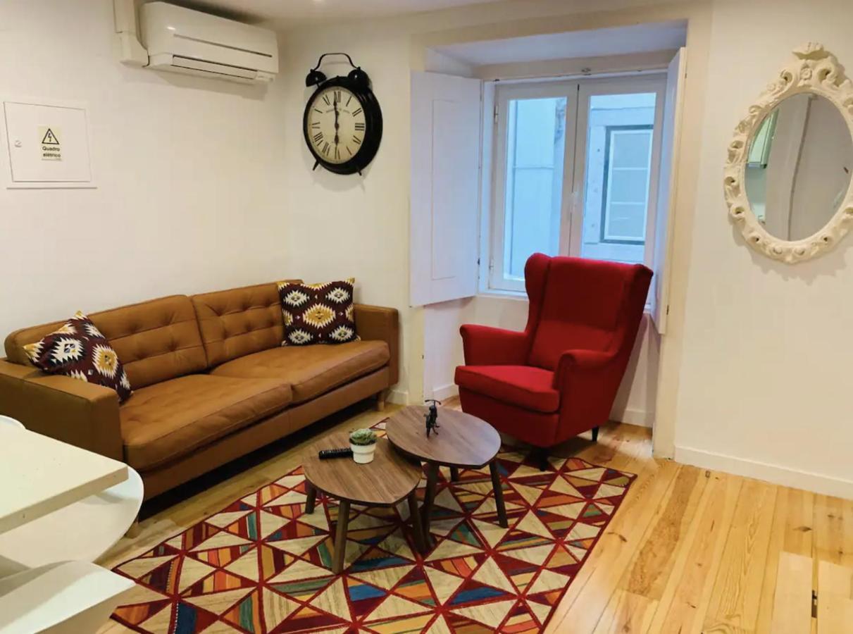 Chiado/Bairro Alto 2 Bedroom Apartment Lisbon Bagian luar foto